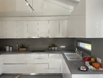 ΚΟΥΖΙΝΑ WHITE & GREY