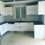 Κουζίνα ακρυλικό λευκό και γκρι