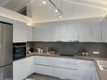 ΚΟΥΖΙΝΑ WHITE & GREY