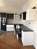 ΚΟΥΖΙΝΑ SUPER MATT BLACK & WHITE